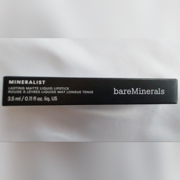 bareMinerals - Mineralist Lasting Matte Liquid Lipstick - Picture 8 of 10